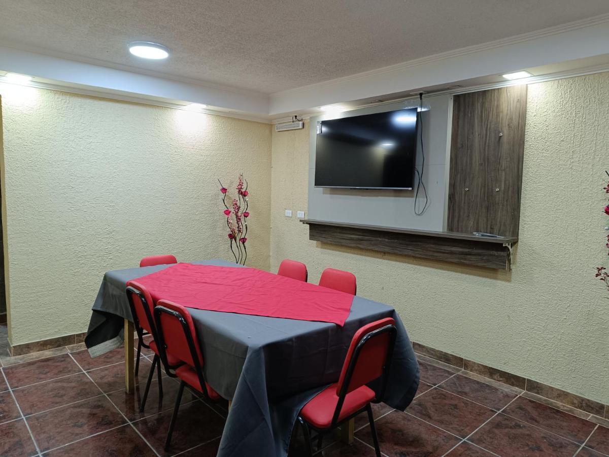 Hostal Ollague, Habitaciones Con Bano Privado カラマ エクステリア 写真